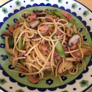 きのことアスパラの和風パスタ